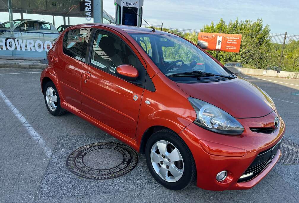 Toyota Aygo 1.0i Orange Spice