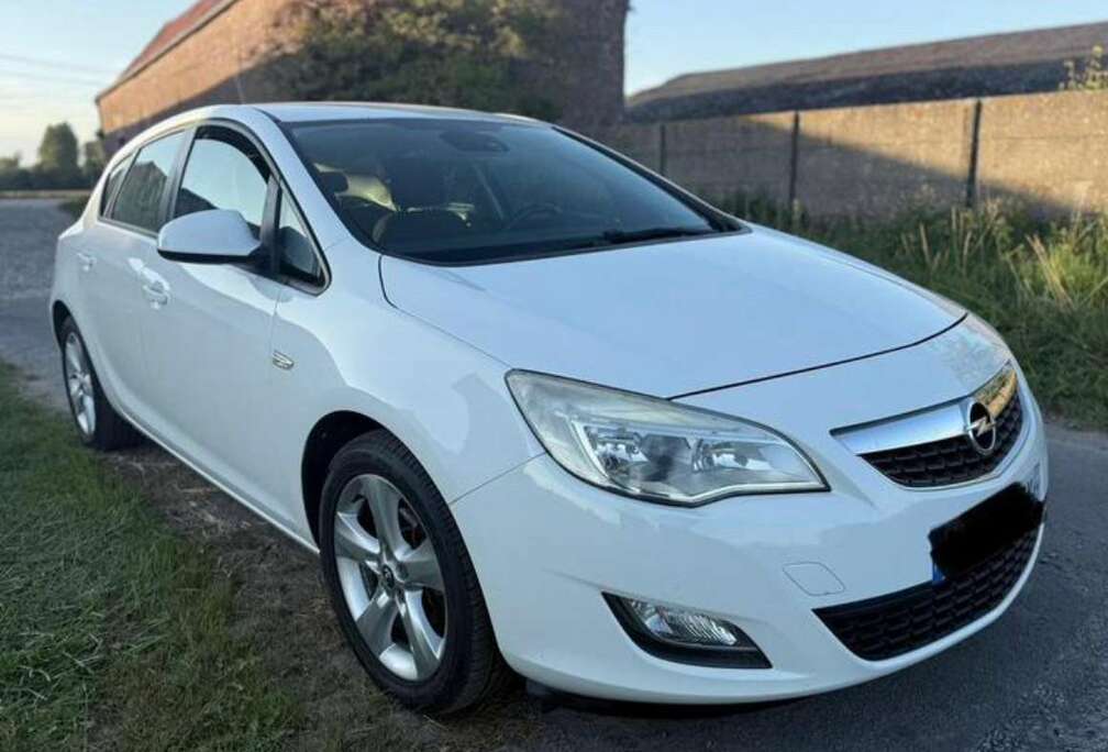 Opel 1.3 CDTi ecoFLEX Enjoy Start&Stop DPF