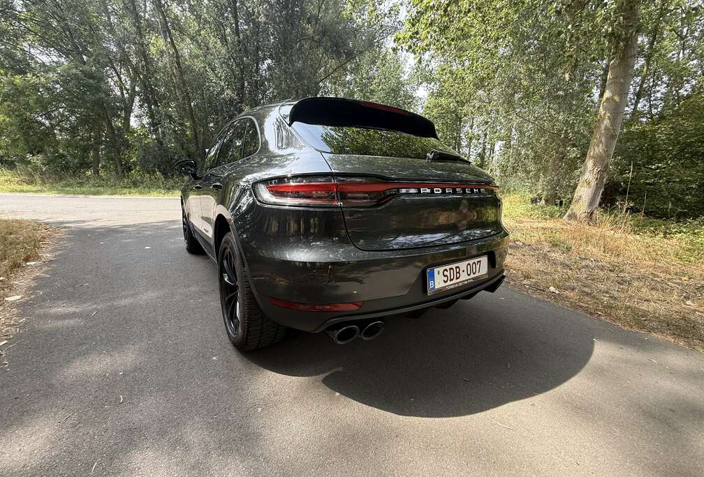Porsche 2.0 Turbo PDK