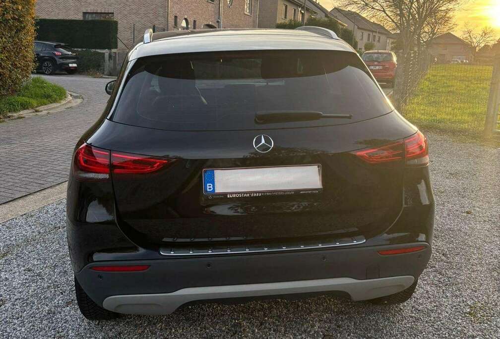 Mercedes-Benz GLA 200 d