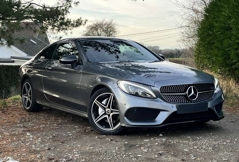 Mercedes-Benz C 180 / Essance / 181.032km / Manuel