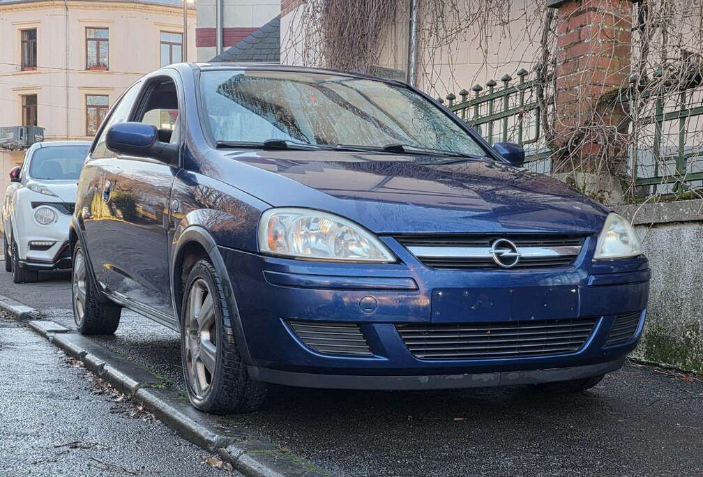 Opel Corsa 1.4i XEP 16v TomTom