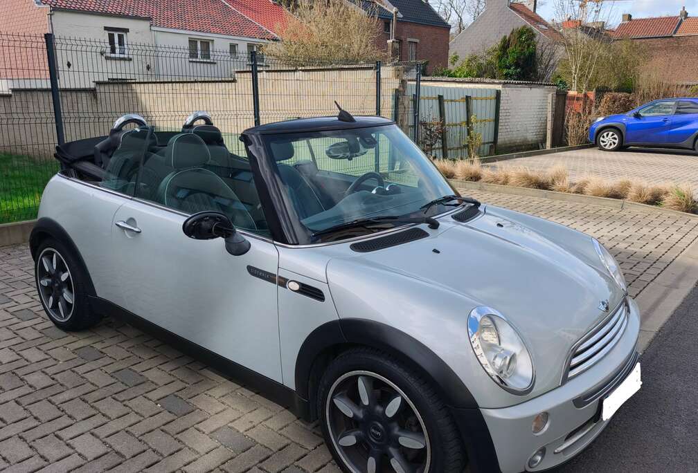 MINI Mini Cabriolet 1.6i 16v Cooper