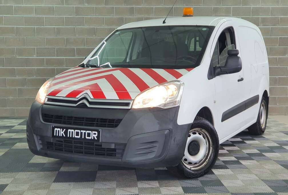 Citroen 1.6 DIESEL - UTILITAIRE - 3 PLACES - CRUISE - CAPTEURS