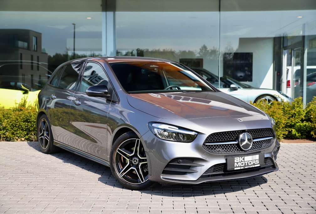 Mercedes-Benz AMG Line-Camera-LED-Carplay-Ambiant-Carbon-Lane Assist-