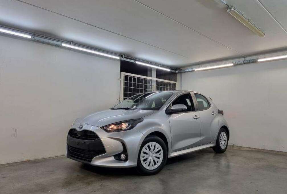 Toyota Dynamic- Carplay - Carmera - G