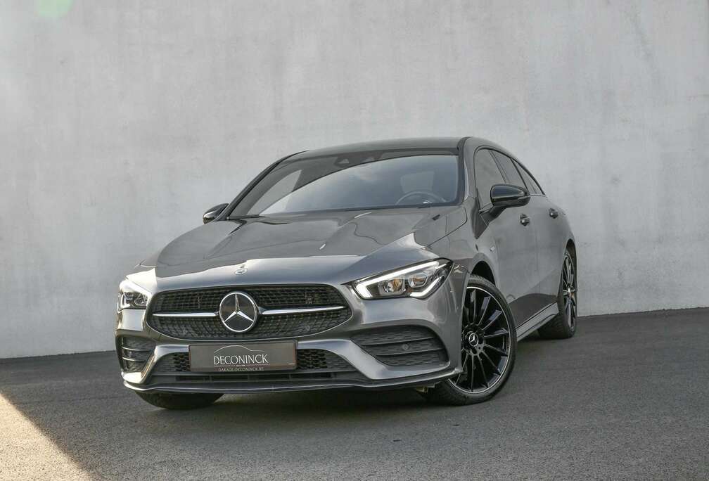 Mercedes-Benz e *AMG*CAMERA*CARPLAY*NIGHTPACK*SPORTSEATS*