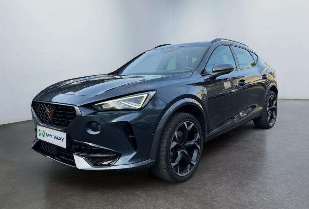 Boite auto*GPS*Caméra*Carplay*Capteurs Av/Ar*Led