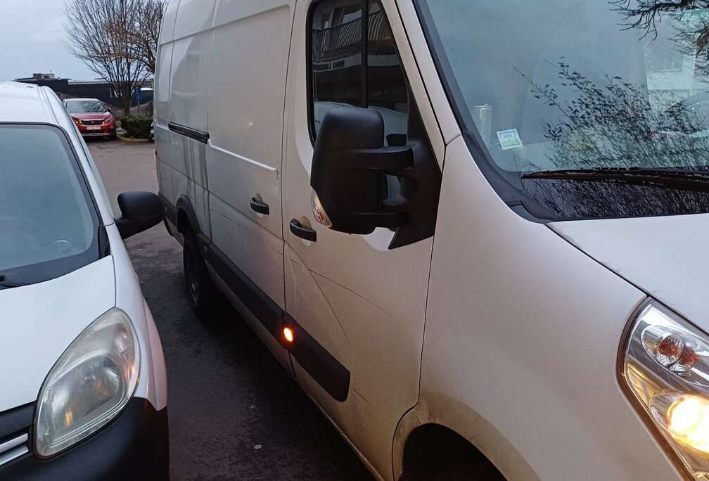 Renault 2.5 dCi 120 L1H1 Minibus