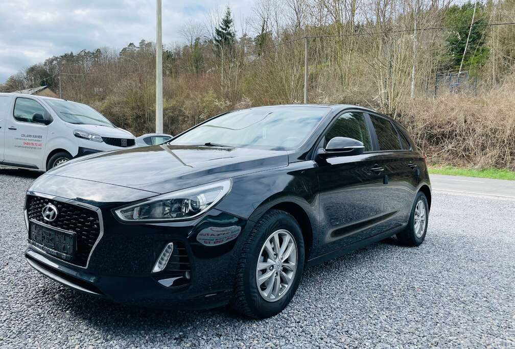 Hyundai i30 1.6 CRDi Launch Edition DCT