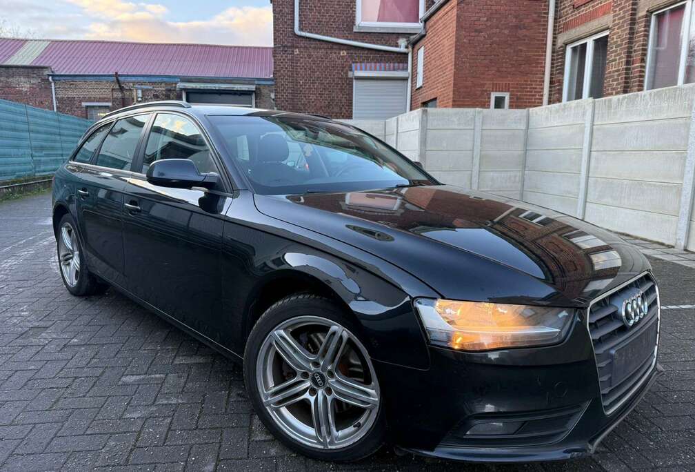 Audi 2.0 TDI FACELIFT AUTOMATIC