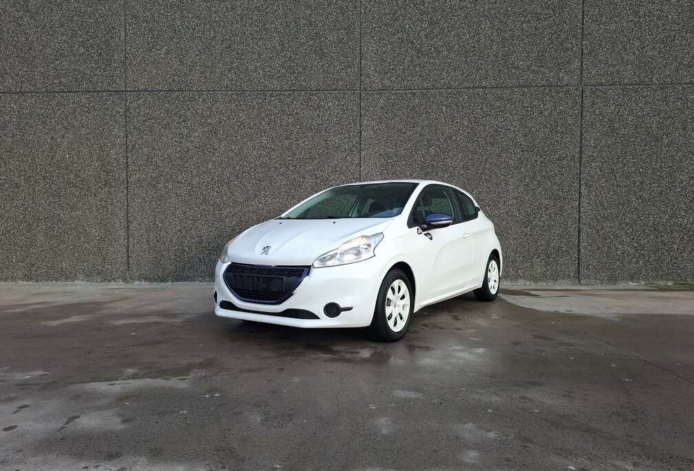 Peugeot 1.0i Like // BLUETHOOT//MARCHAND OU EXPORT