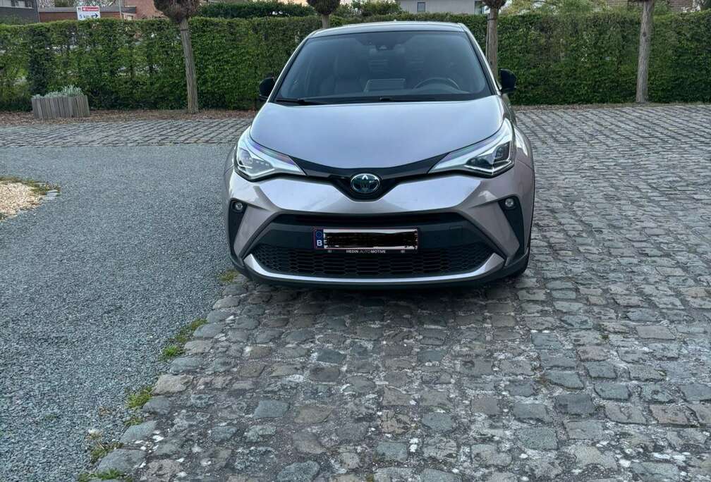 Toyota Hybrid 2.0i VVT-i C-Hic E-CVT