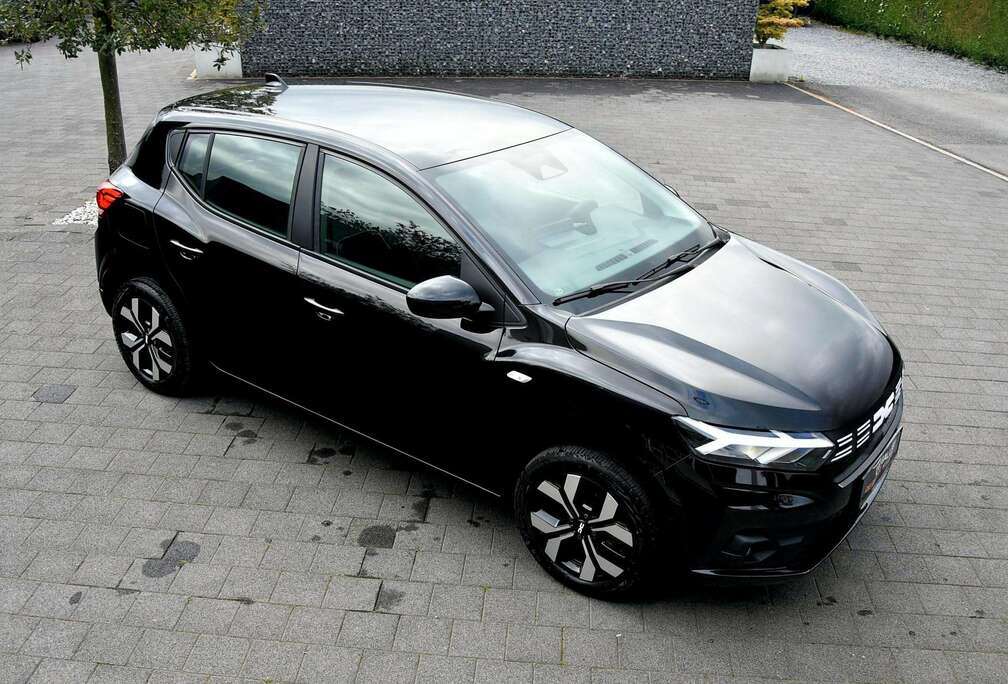 Dacia 1.0 TCe 90 Journey CVT/ Cam/Carplay/Led/Dab+