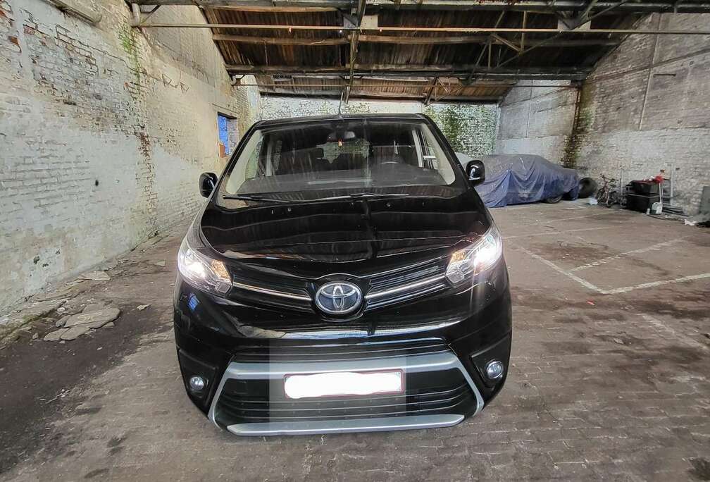 Toyota Toyota Proace Verso 2.0 diesel 8 places
