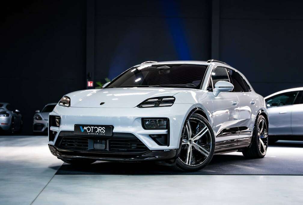 Porsche e-Macan 100 kWh Turbo - Burmester - Ice Grey - HUD