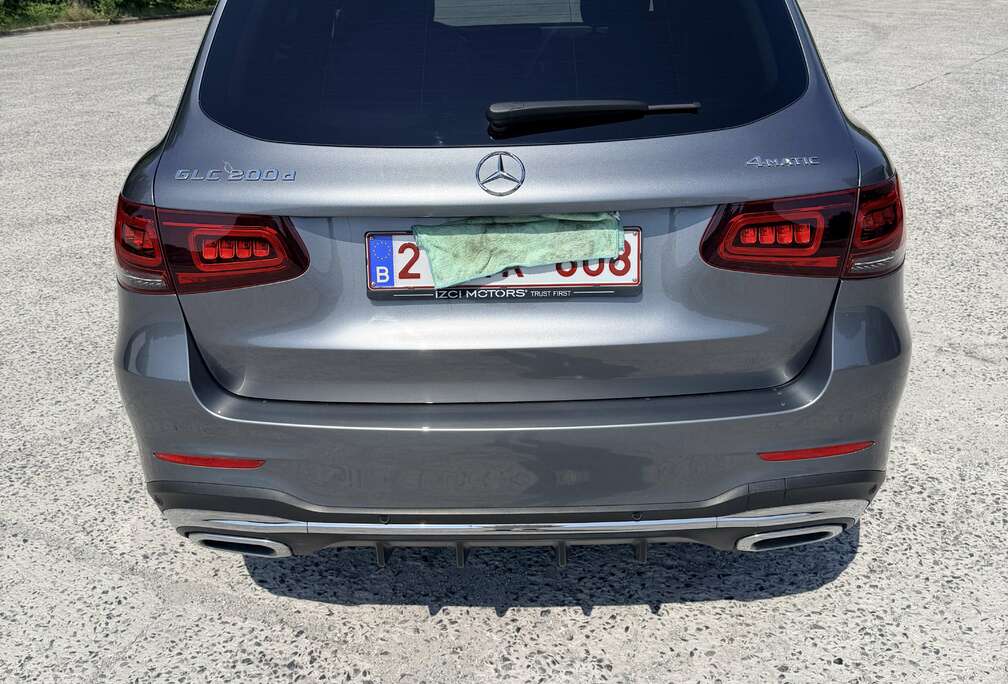 Mercedes-Benz d 4-Matic Business Solution