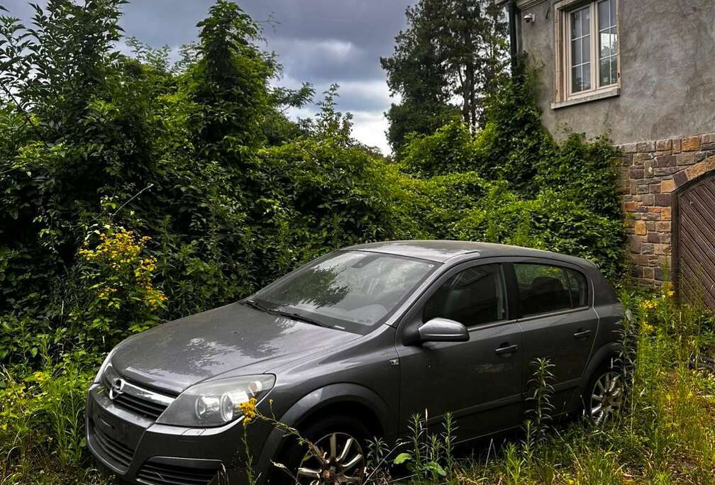 Opel SW 1.4i XEP 16v Elegance