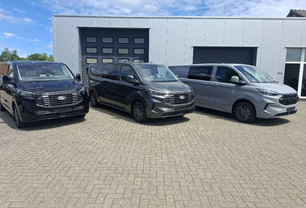 Ford L2 5pl PHEV 232pk Limited 42562 ex BTW 360°cam, inklapbare trekhaak, 220V 12V, klapramen, res wiel