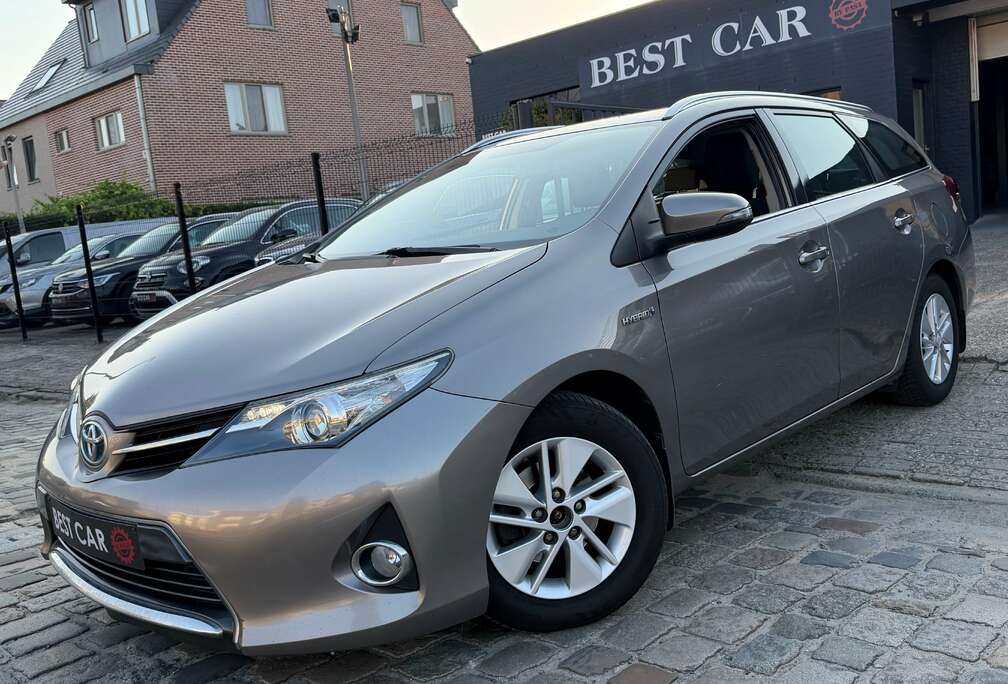 Toyota SW HEV 1.8i HYBRID