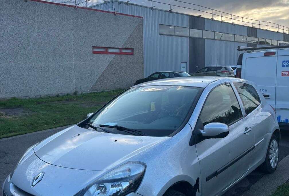 Renault 1.2i 1140000km Roule 10/10. 0489565547