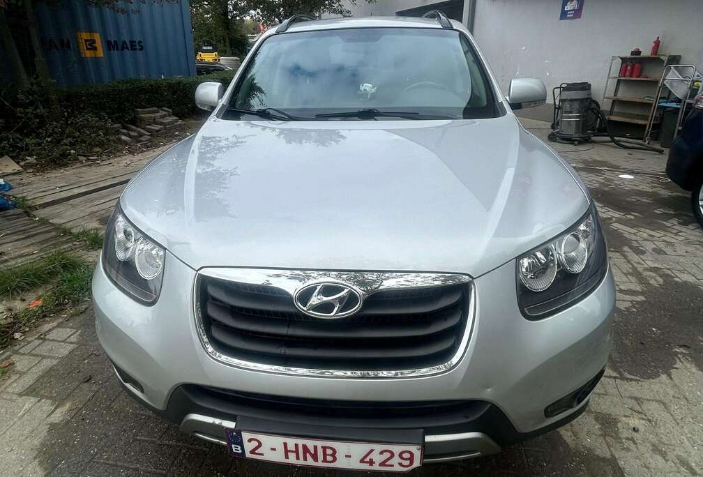 Hyundai Santa Fe 2.0 CRDi 4WD Vigo 7pl. DPF