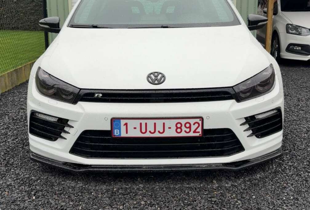 Volkswagen R 2.0 TSI DSG