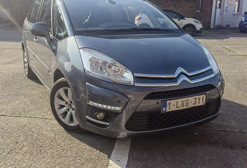 Citroen HDi 110 FAP Exclusive Black Top