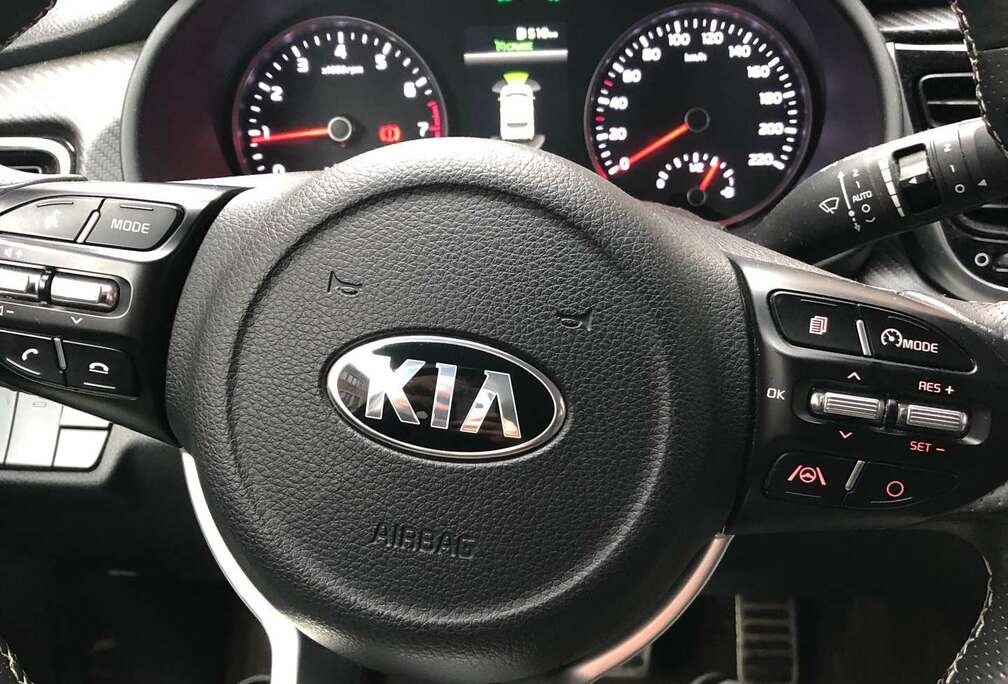 Kia 1.0 T GT Line