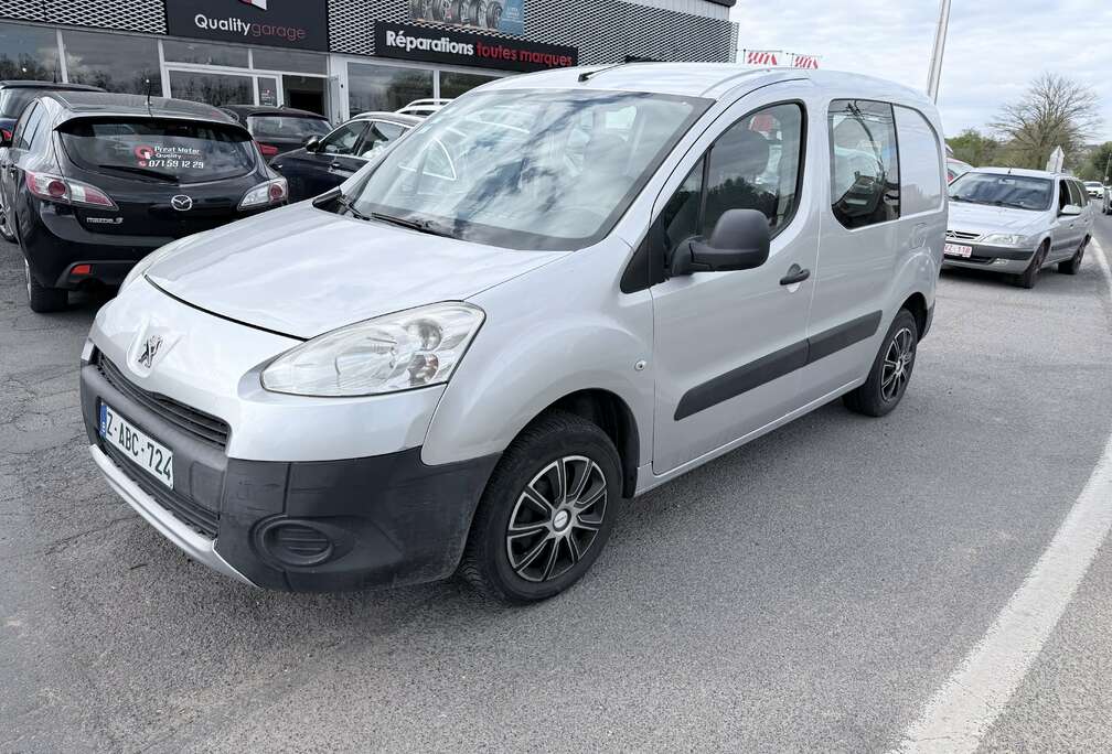 Peugeot 1.6 HDi L1H1 Confort 120