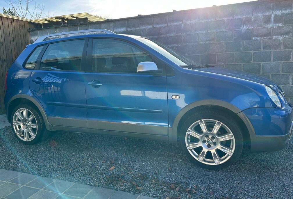 Volkswagen 1.4i Fun Airco Navigatie CarPlay BT