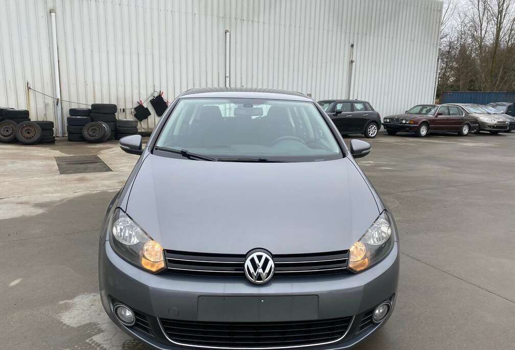 Volkswagen Golf 2.0 TDI DPF 4Motion Comfortline