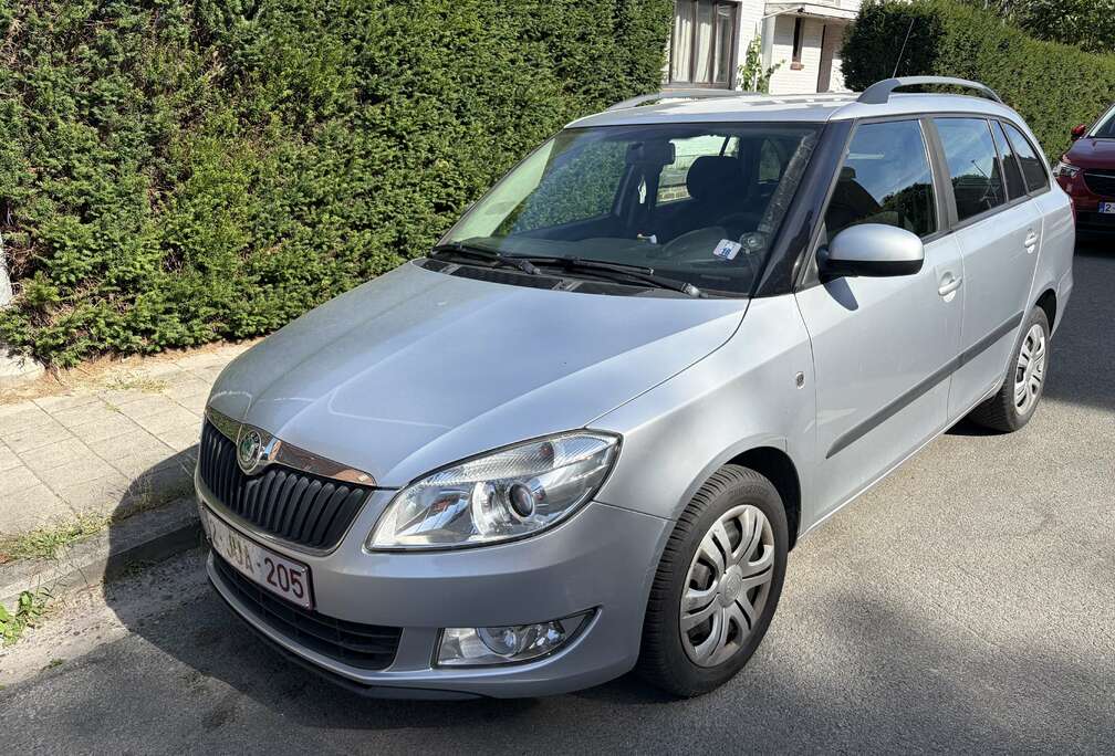Skoda 1.2 HTP Combi Classic
