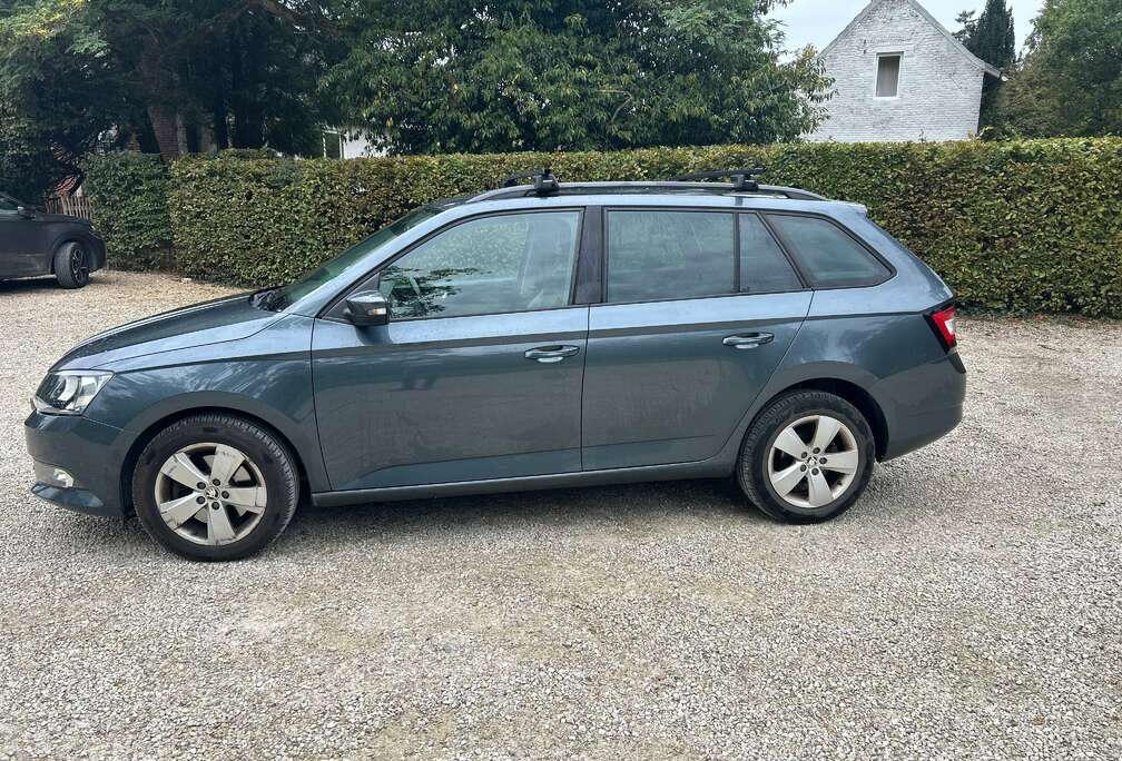 Skoda Fabia 1.2 TSI Active DSG