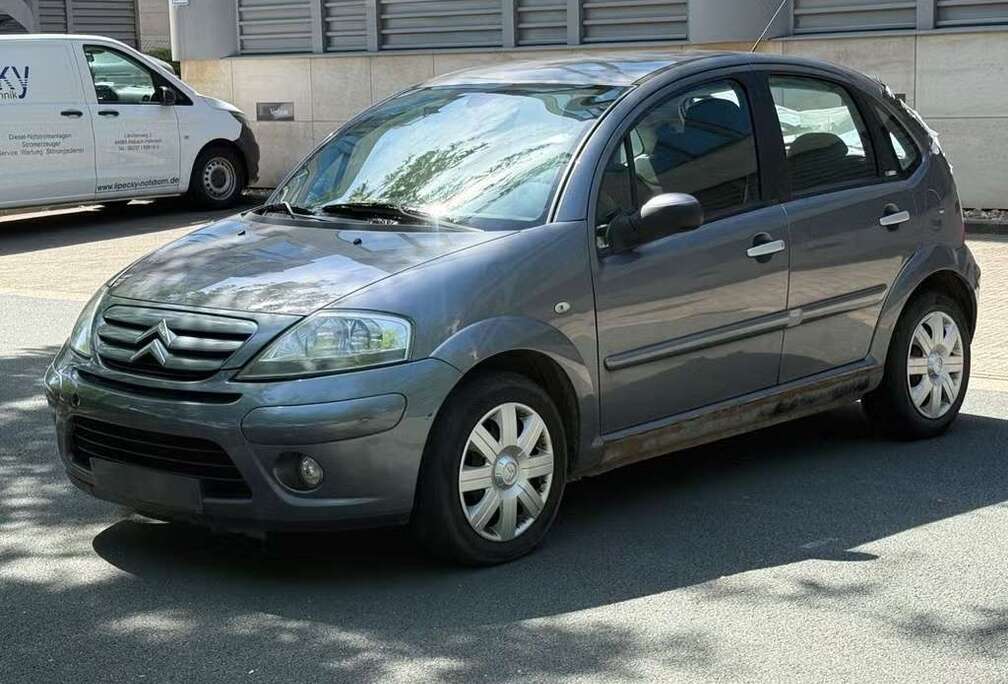 Citroen 1.4 HDi - Lunette à remplacer