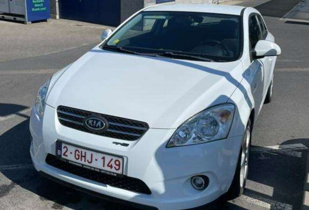 Kia pro Ceed 1.6 CVVT EX