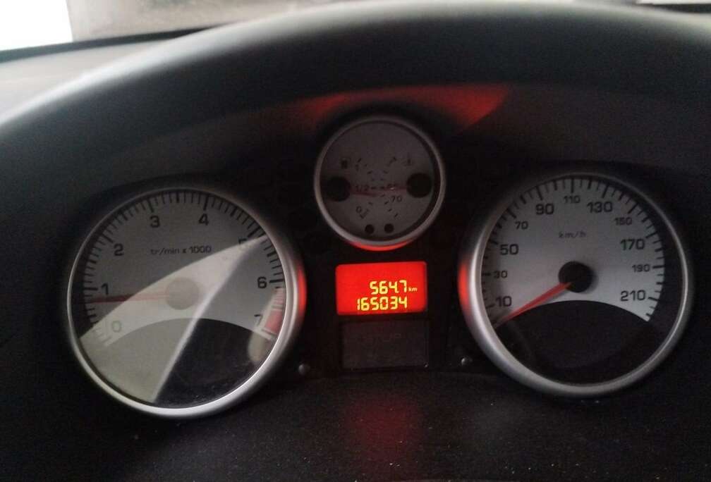 Peugeot 1.6e 16v Quiksilver