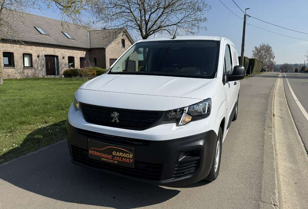 Peugeot 1.5 **GARANTIE 12 MOIS**