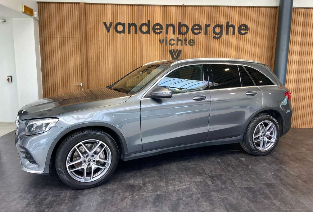 Mercedes-Benz AMG PACK DODEHOEK VERWARM ZETELS NAVI