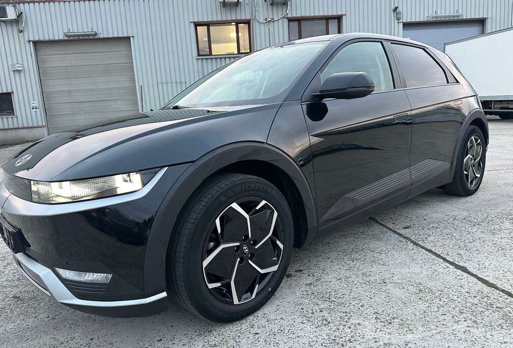 Hyundai Connect+73 kWh 160kw ///16900€ netto