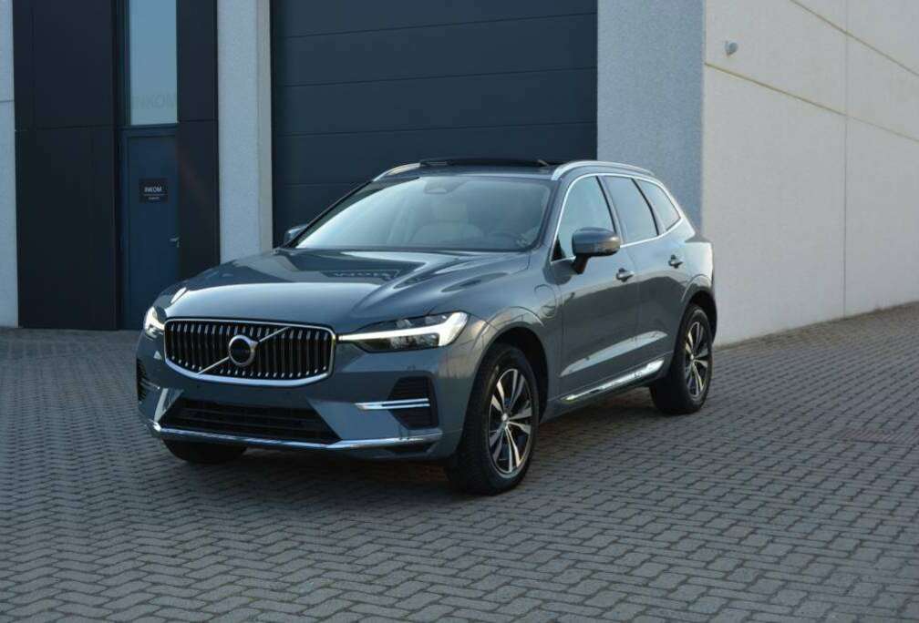Volvo XC60 T6 350PK PHEV Recharge AWD Pano/trekhaak/2023