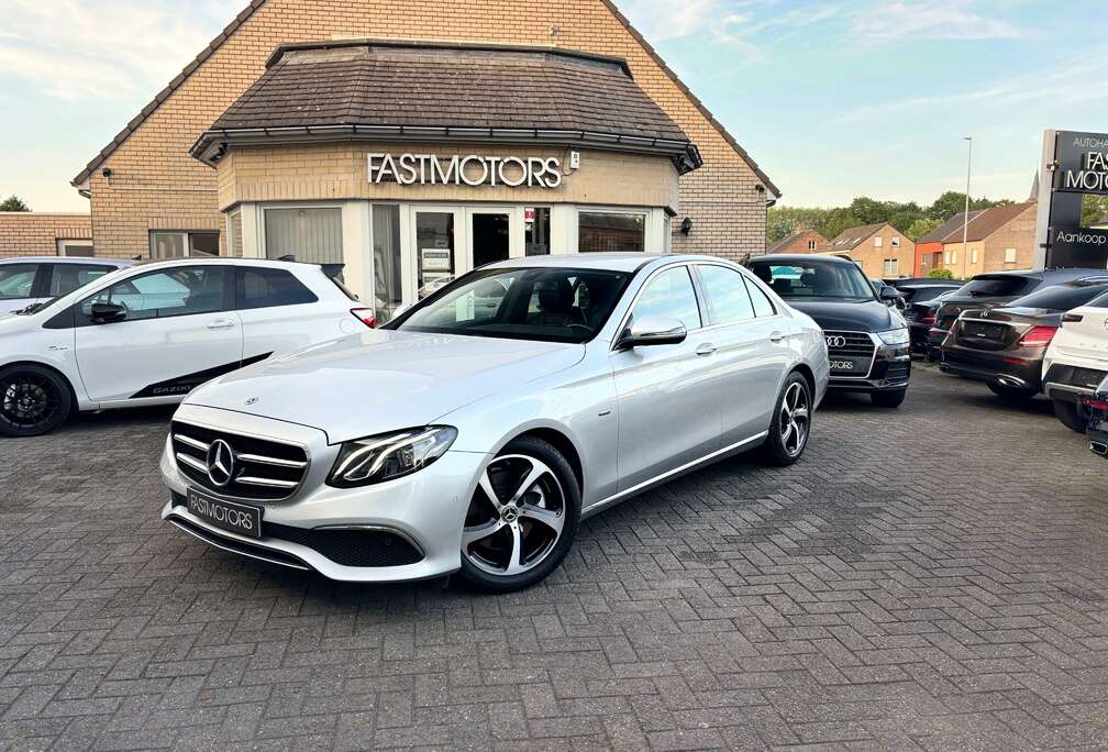 Mercedes-Benz E 200 Sport Line Full Led CarPlay Camera Carpass Ambiance Lights  (EU6d-TEMP)