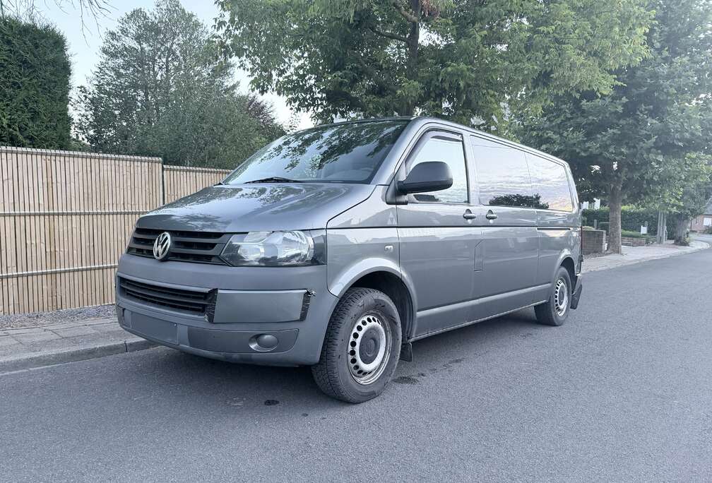 Volkswagen Long / 5 Places / Double Cabine