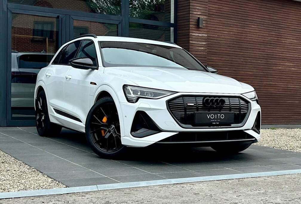 Audi 55 Quattro 2X S-LINE/BLACK EDITION/360CAM/MATRIX/MEMORY/KEYLESS/CARPLAY