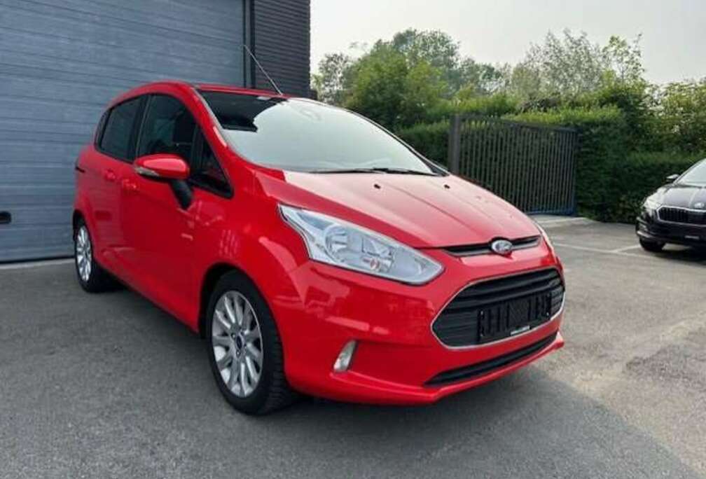 Ford 1.0 EcoBoost  Airco Pdc Pano dak