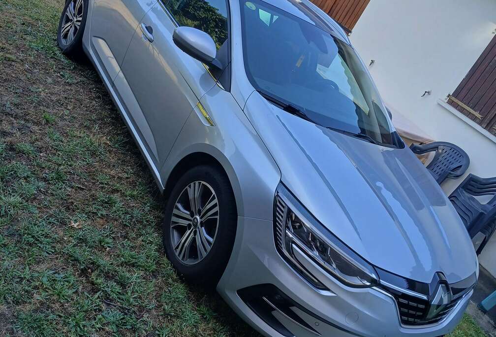 Renault Mégane IV Estate Blue dCi 115 EDC Intens