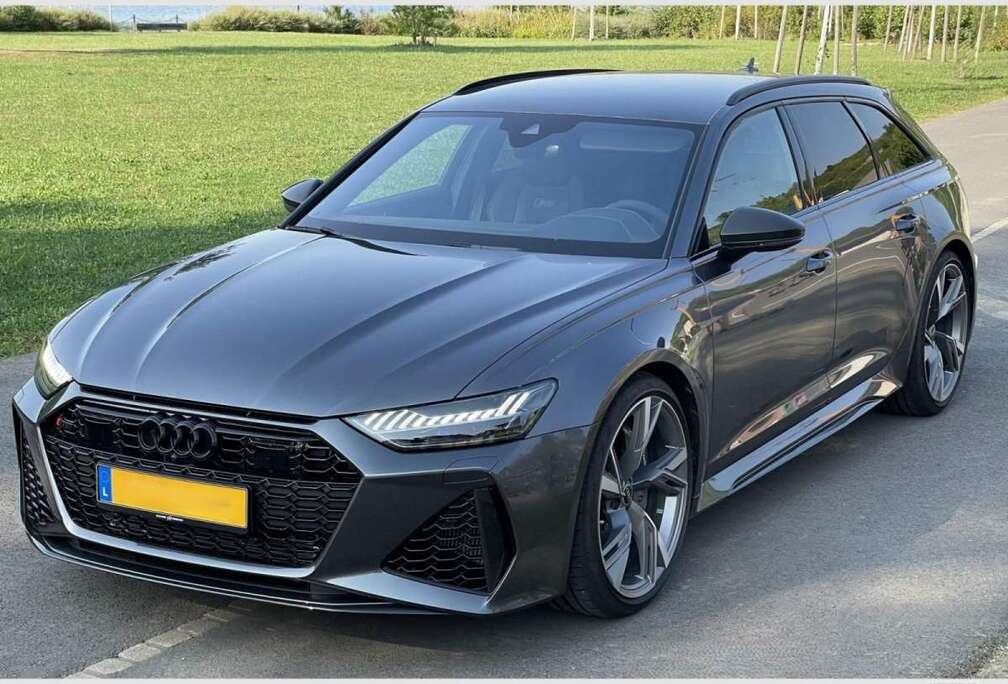 Audi V8 4.0L  TFSI 600CH RS DYNAMIC PLUS - FULL OPTIONS