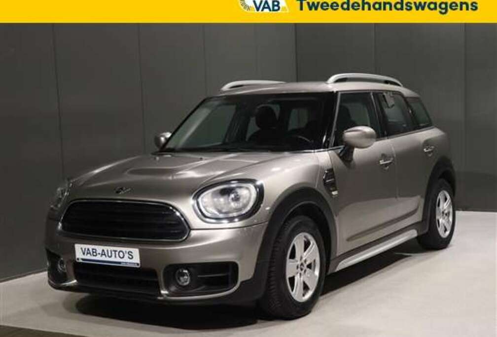 MINI ONE - AUTOMAAT - FULL LEDLIGHTS - NAVI