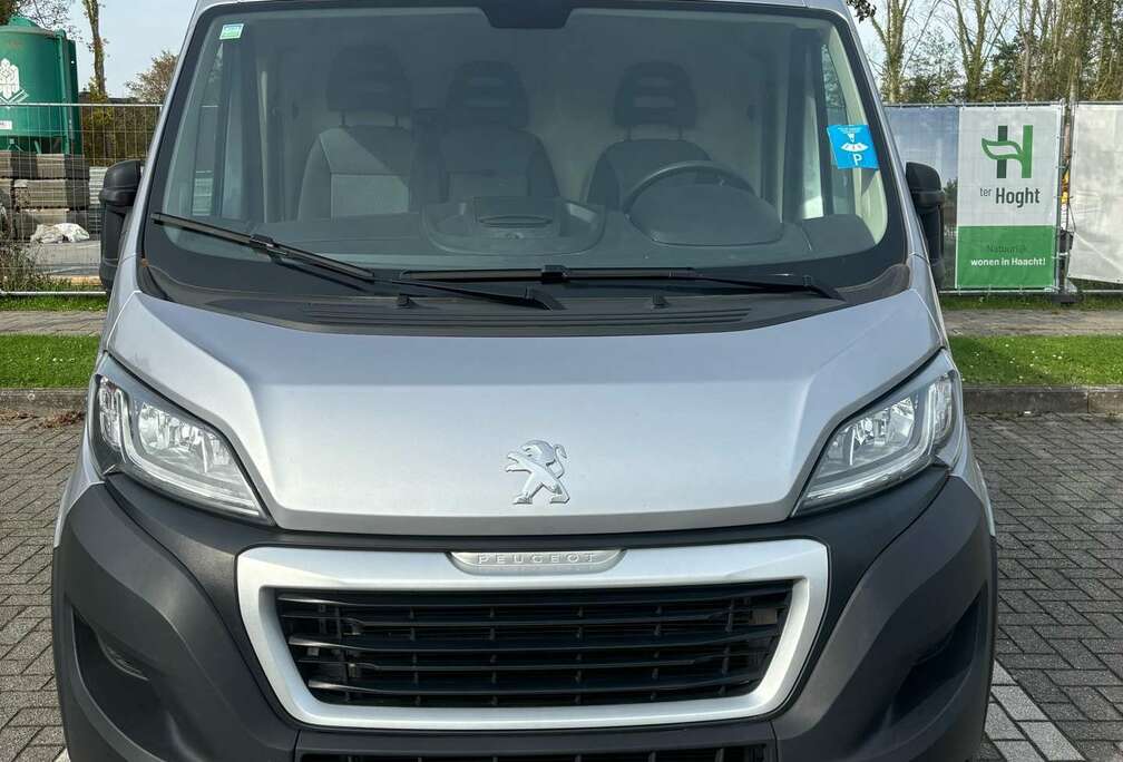 Peugeot 2.2 BlueHDi L4 Utility Luxe Hay. (EU6.4)