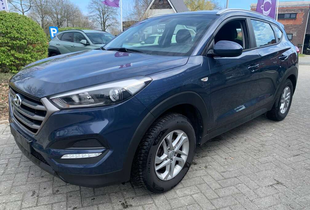 Hyundai Style 1.6B **PROPERE WAGEN + 1J GARANTIE**